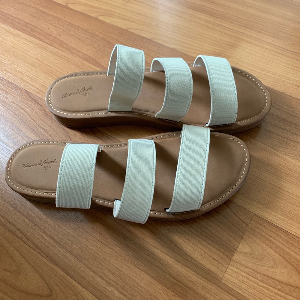 Like New Universal Thread Strappy Slides - image 3